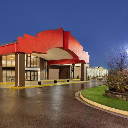 Americinn By Wyndham Grand Rapids Airport North Cascade Екстериор снимка