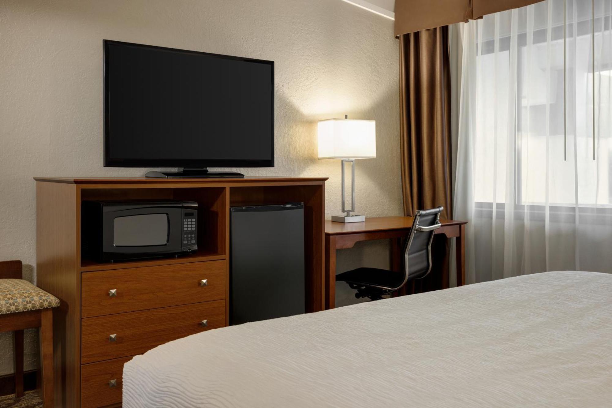 Americinn By Wyndham Grand Rapids Airport North Cascade Екстериор снимка